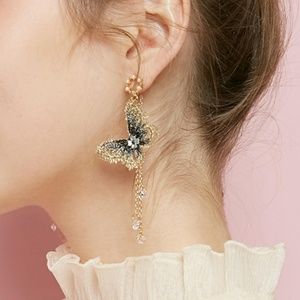 Butterfly Decor Chain Drop Earrings